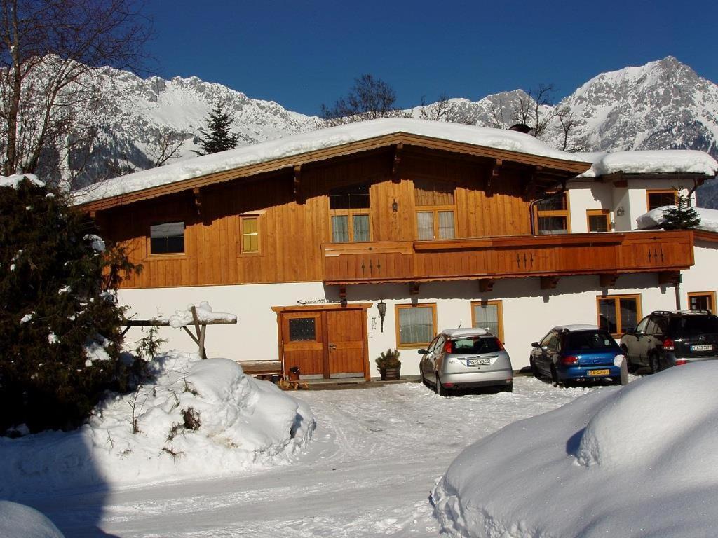 Ferienwohnungen Salvenmoser Johanna Scheffau am Wilden Kaiser Exterior photo